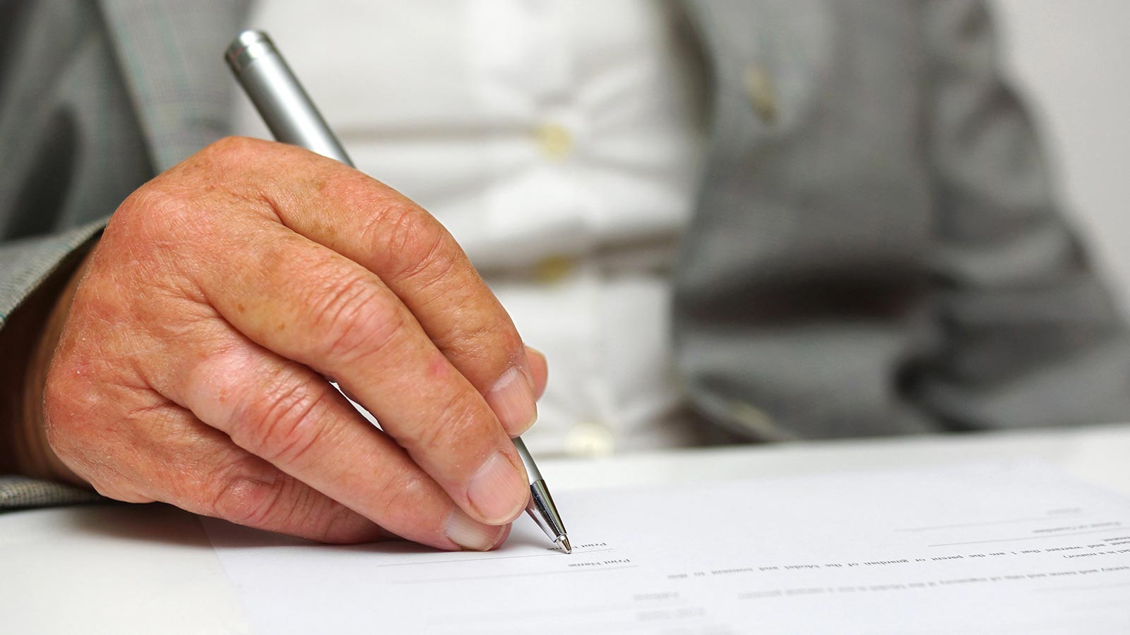 Cómo reclamar menos de 2000 euros sin abogado